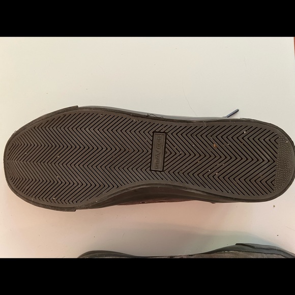 Limited Edition Grey Suede Seavees Monterey Shoes - Picture 3 of 5